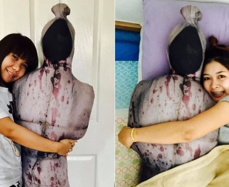 Bantal Guling Pocong - Alie Express